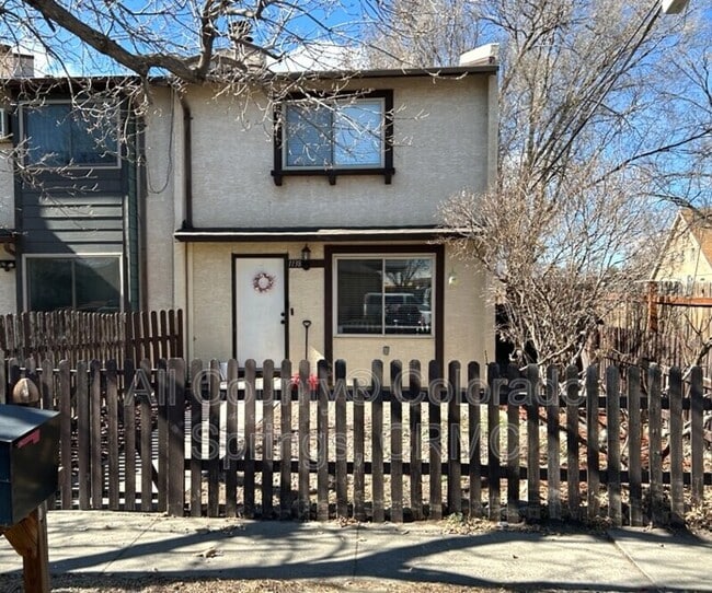 Photo - 1138 Delaware Dr Townhome