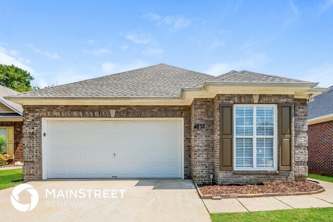 Foto del edificio - 4832 Longmeadow Dr