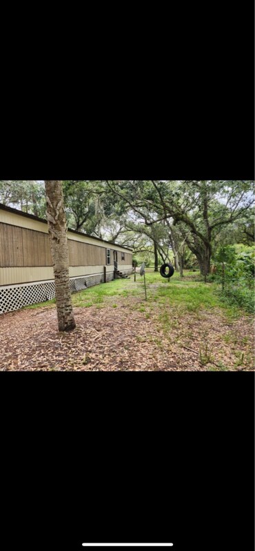 Foto del edificio - 10402 Camp Mack Rd