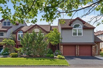 Building Photo - 1314 Chanticleer
