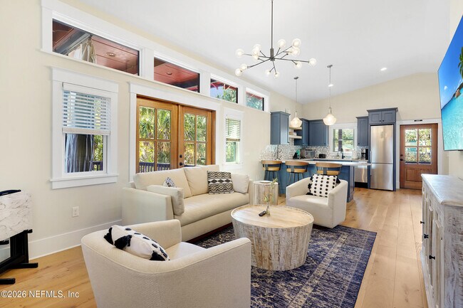 Foto del edificio - 290 St George St