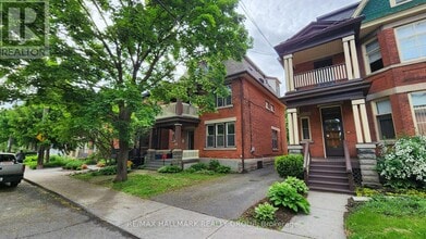 Building Photo - 122 Fourth Ave