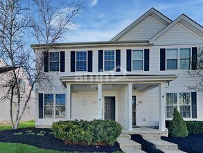 Building Photo - 4676 Trumhall Dr