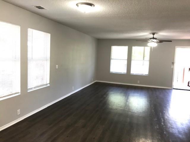 Building Photo - 7114 Amber Dr