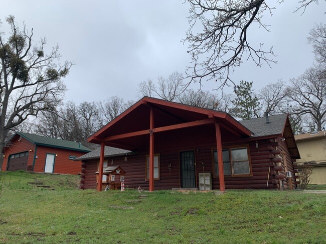 Building Photo - 17891 Alps Dr