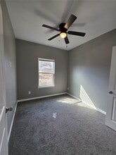 Building Photo - 825 Omeara