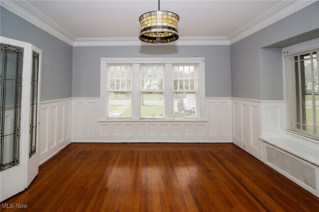 Foto del edificio - 11015 Wade Park Ave