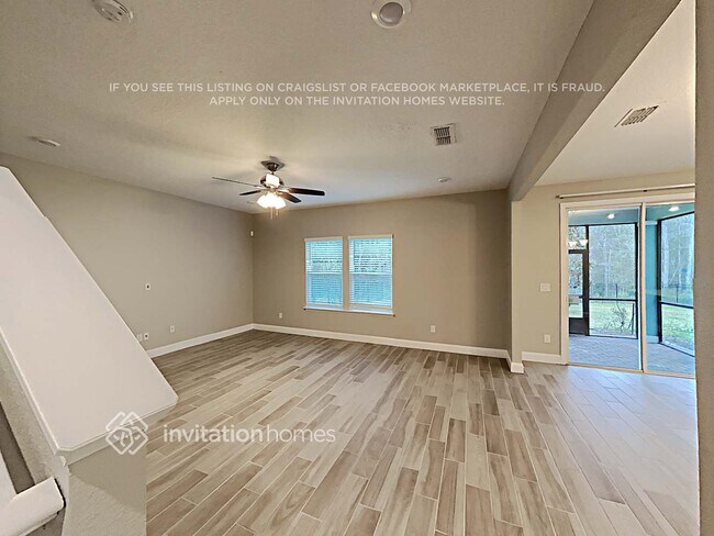 Foto del edificio - 421 Rivercliff Trl