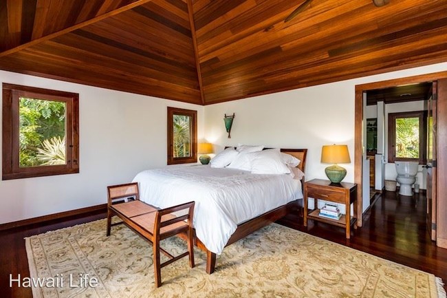 Building Photo - 3 br, 2 bath House - 4248D N. Waiakalua Road
