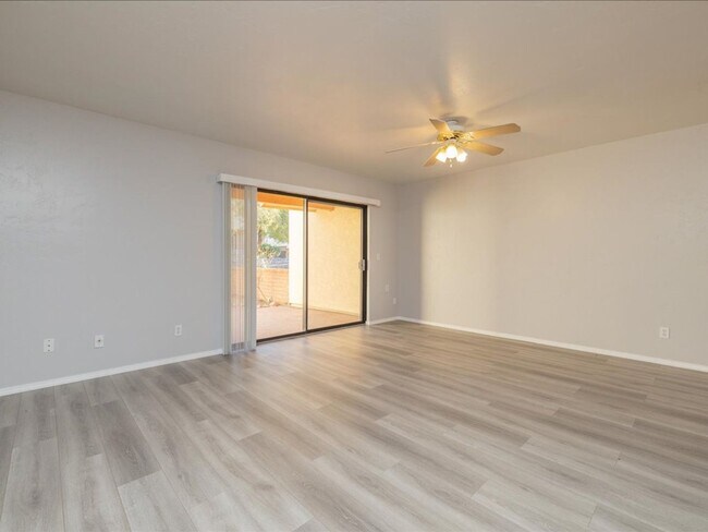 Foto del edificio - 3 Bedroom, 3 Bath $500 OFF FIRST MONTH