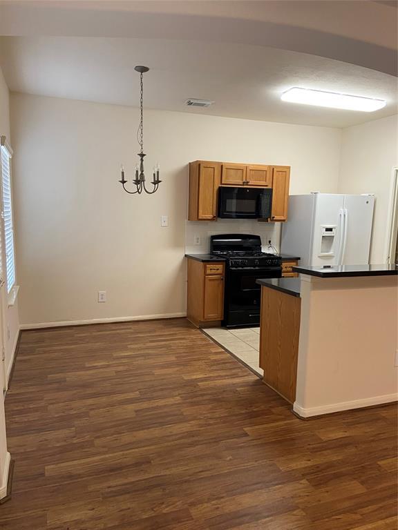 Foto del edificio - 6050 Yorktown Meadow Ln