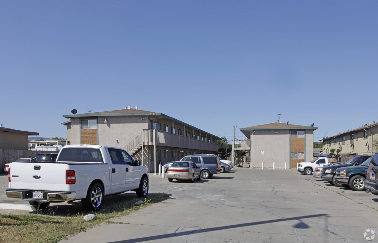 1026 E Laurel Dr, Salinas, CA 93905 Apartments in Salinas, CA