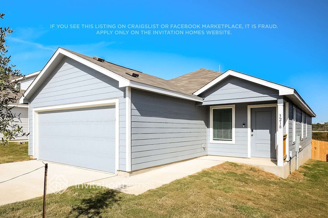 Foto del edificio - 3218 Roslyn Grist