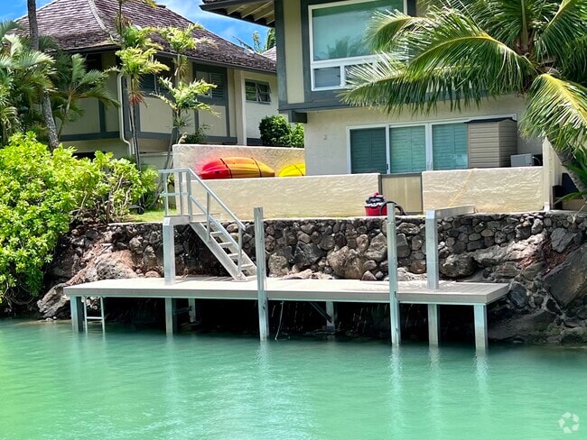 Building Photo - 211 Kawaihae St