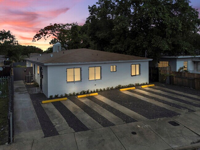 Building Photo - 5753 NW 6th Ave