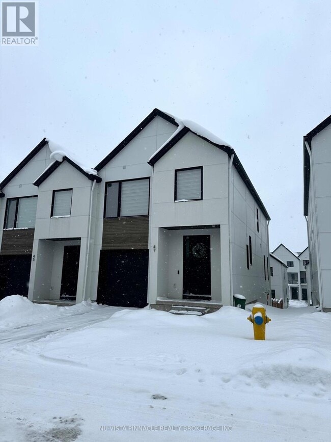 Building Photo - 1965 Upperpoint Gate