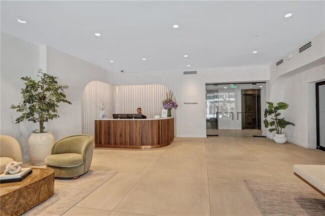 Building Photo - 2460 Peachtree Rd