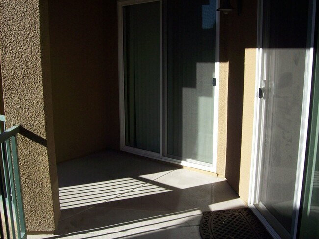 Foto del edificio - 50 E Serene Ave