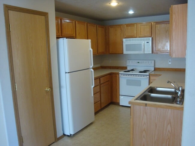 Foto del edificio - Cozy & Updated 2BD/2BA with Fenced Yard!