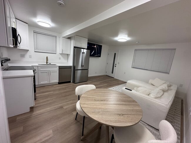 Foto del edificio - 1747 NE 147th St