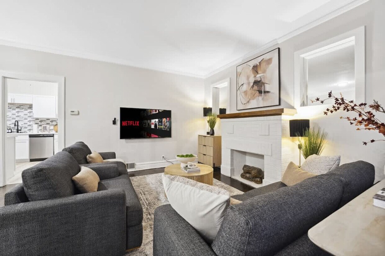 Foto principal - 3340 Lombard Ave