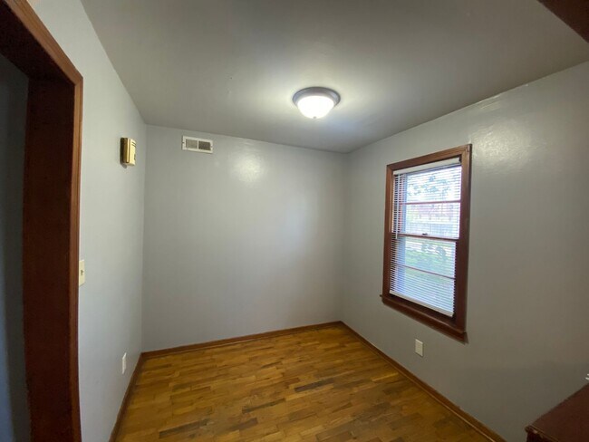 Foto del edificio - 507 N Meridian Ave