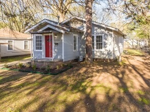 Building Photo - 1108 N 40th St
