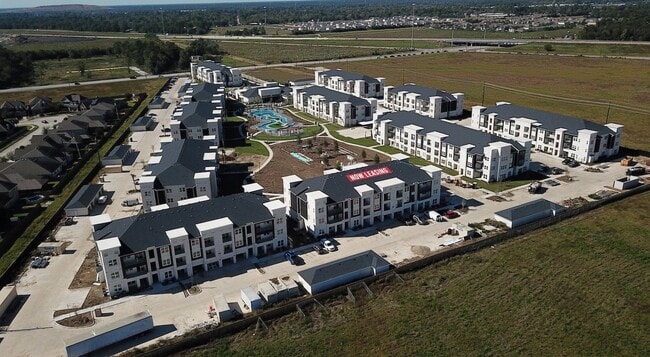 Foto del edificio - 7100 Uvalde Rd