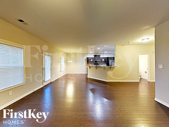 Building Photo - 7 Abington Ln