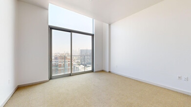 Interior Photo - 3033 Wilshire
