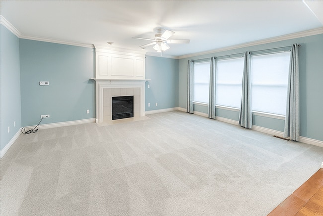 Building Photo - 3075 Greenwich Ct