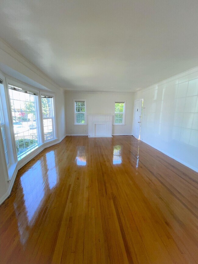 Sala de estar 2 - 413-417 Veteran Ave