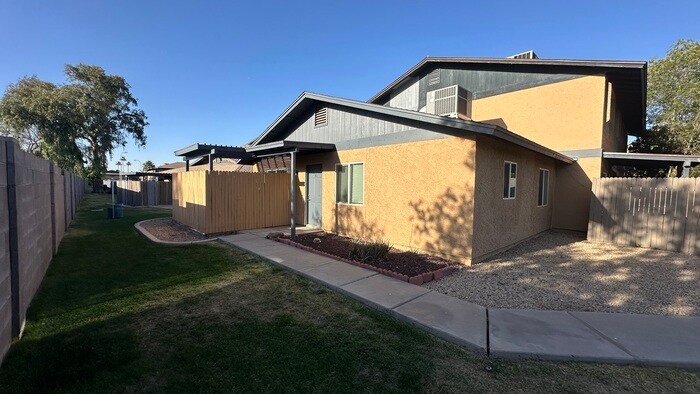 Primary Photo - Central Chandler 2br Condo
