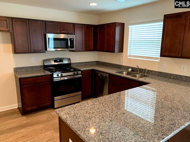 Foto del edificio - 553 Hatteras Dr
