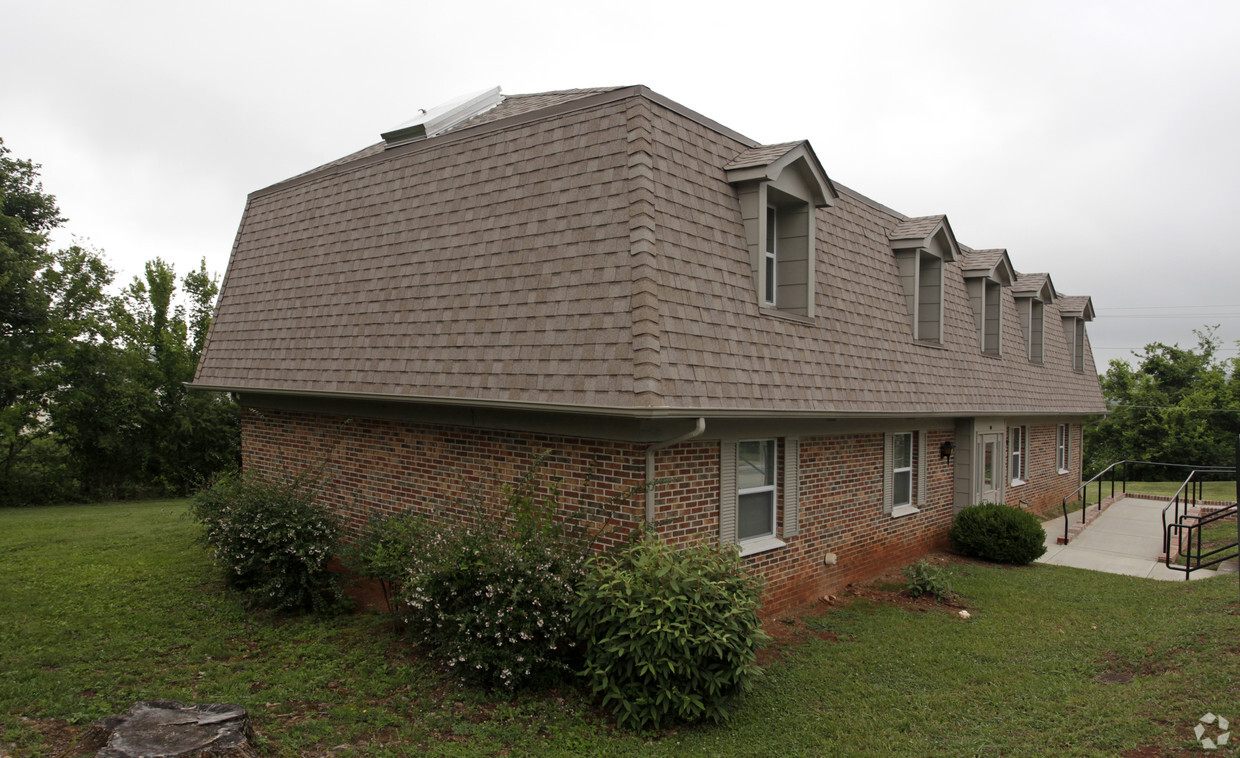Foto principal - Sequoyah Trail Apartments