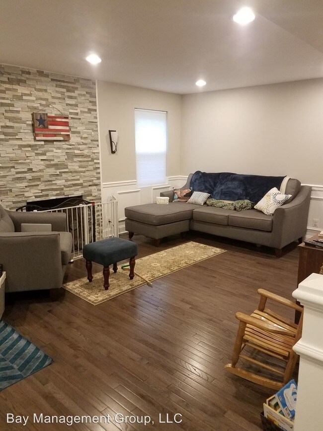 Building Photo - 4 br, 4 bath House - 601 Warwick Rd