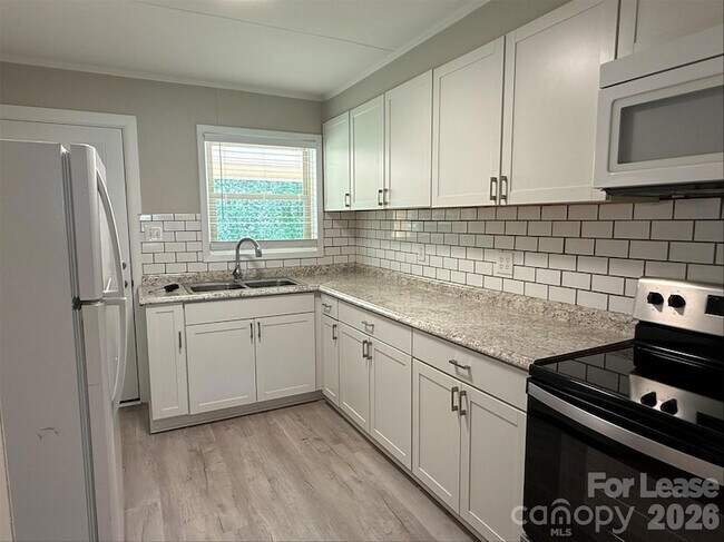 Foto del edificio - 1771 River Rd