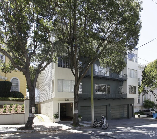 Foto del edificio - Kitt Apartments