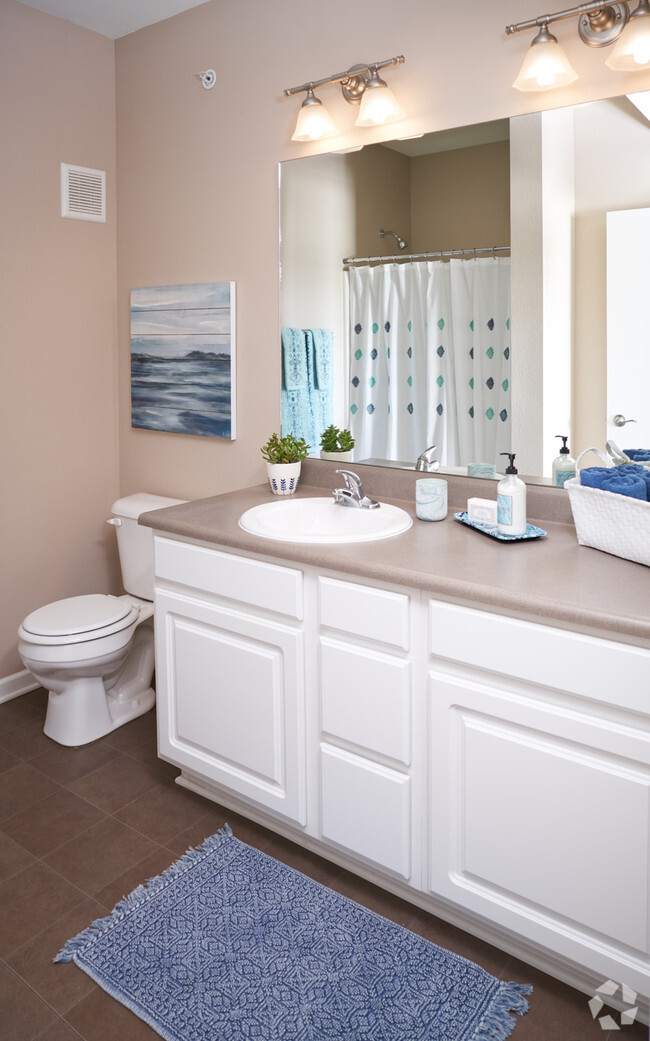 Large Bathrooms - The Winhall of Williams Pointe