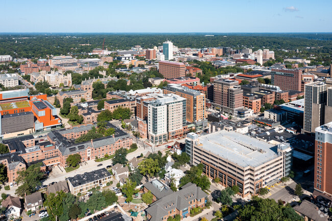 Aerial Photo - Sterling Arbor Blu