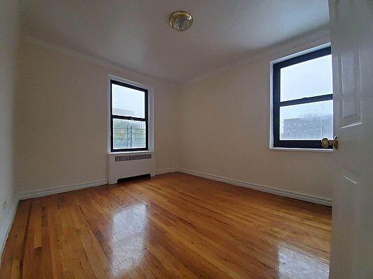 Building Photo - 2 bedroom in BRONX NY 10456