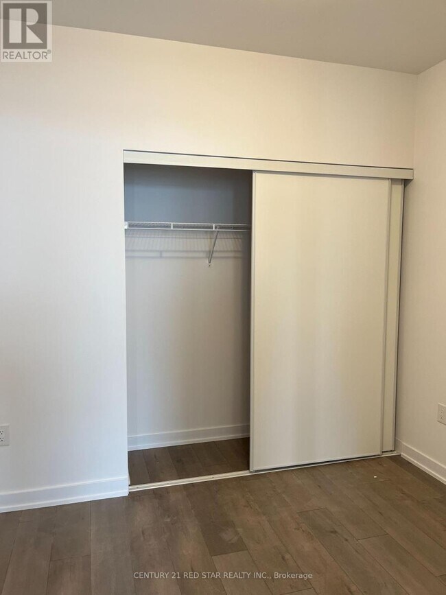 Photo du bâtiment - 38 Honeycrisp Cres