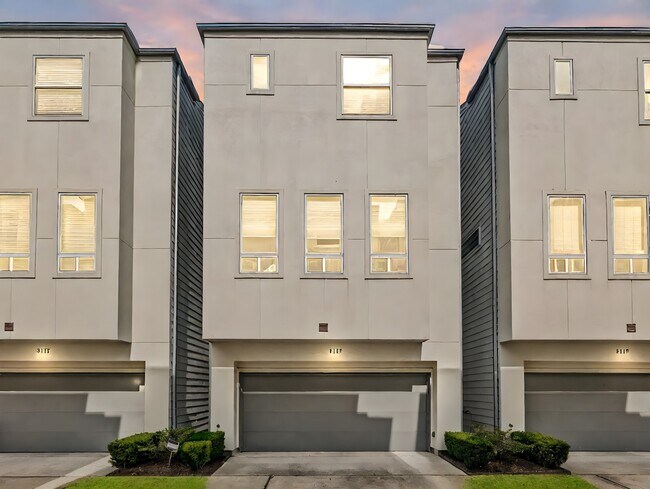 Foto del edificio - 3117 Leeland St