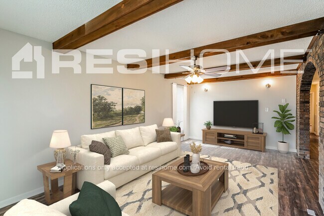 Building Photo - 1150 Woodvale Dr
