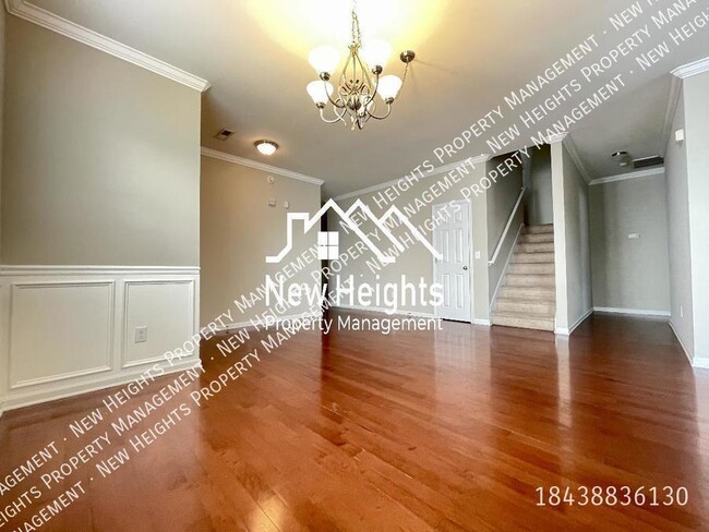 Building Photo - Gorgeous Townhouse in Charleston County !!