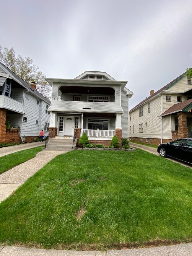 Foto del edificio - 2243 Northland Ave