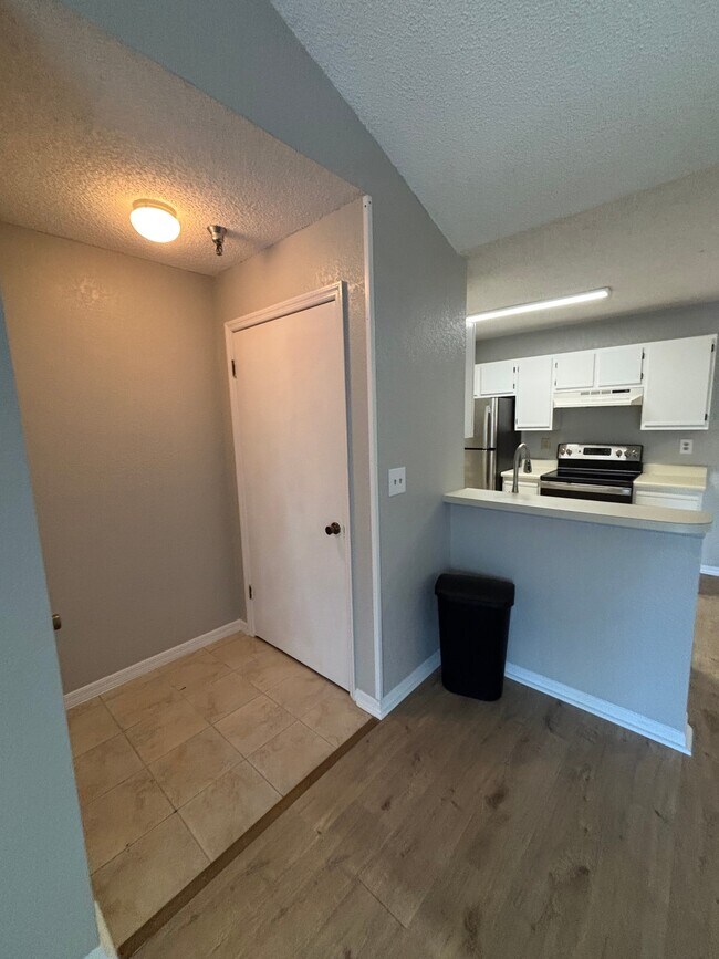 Foto del edificio - 1 Bed/1 Bath - Unit 2104