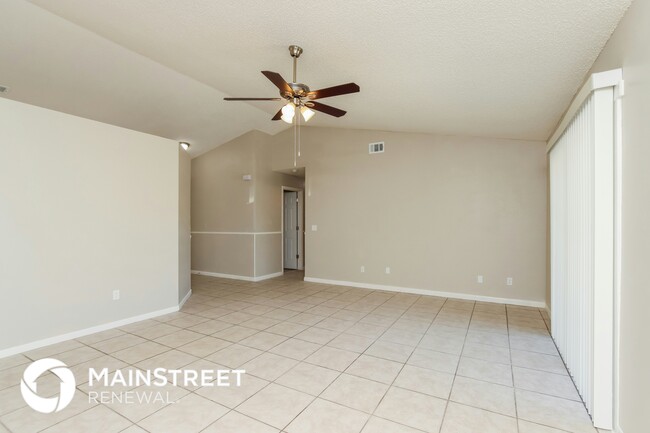 Foto del edificio - 1095 Heath Ave NW