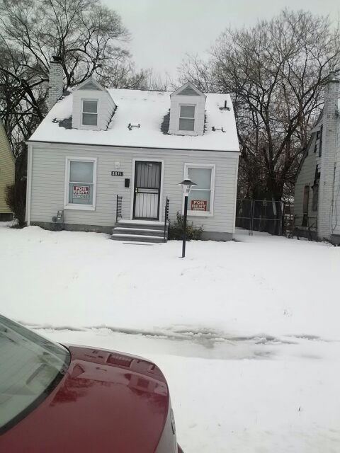 Building Photo - 3 br, 1.5 bath House - 8851 Faust