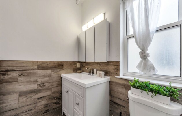 Foto del edificio - 1637 N 33rd St